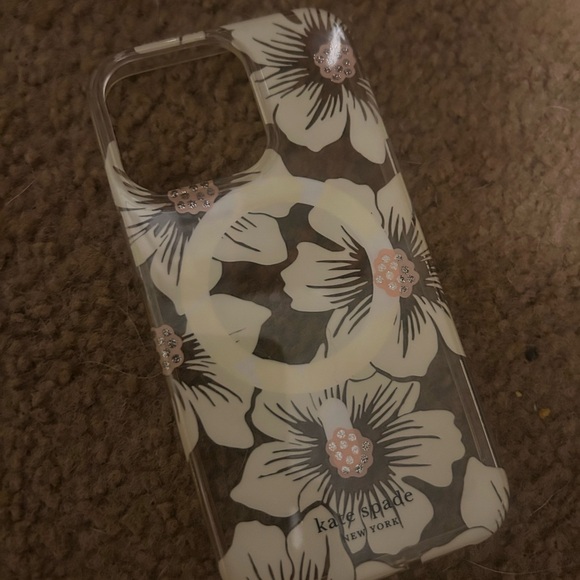 kate spade Floral iPhone Case - Cream and Pink iPhone 14 - Picture 1 of 1